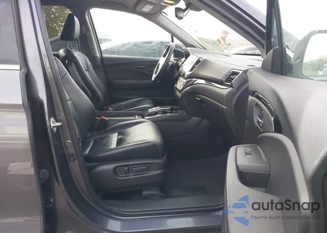 2017 Honda Pilot Touring из США, поврежденный, VIN 5FNYF6H90HB016932